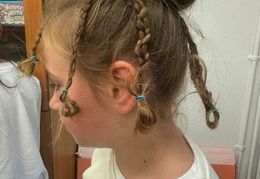 570198943 842353598317546 2794370528245942916 n