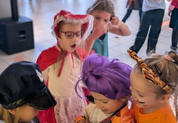 PXL 20251117 100956478.PORTRAIT